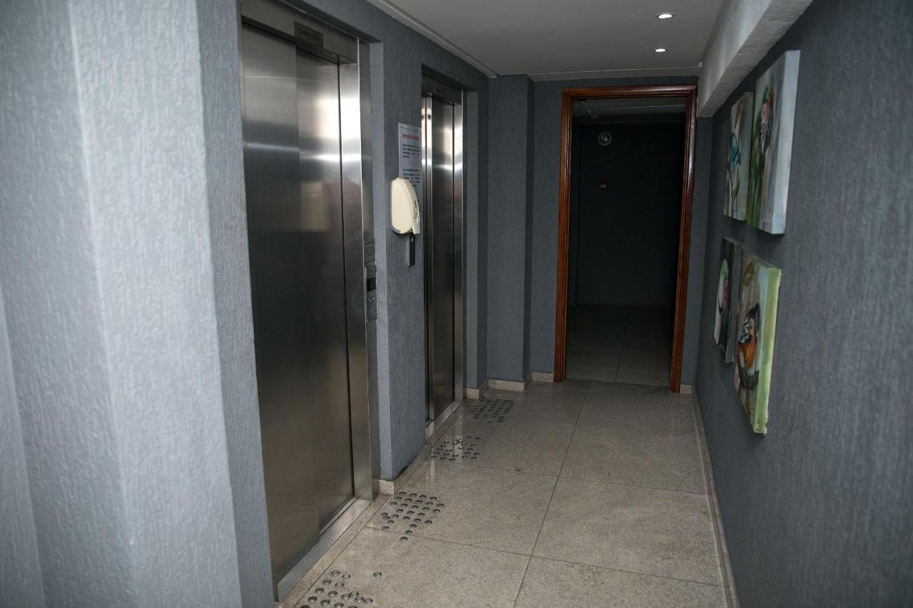 Flat Localizado A 200m Shopping Recife, Bem Perto Da De Boa Viagem E Com Wi-fi 400mbps Apartment *
